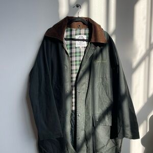 Men's Green Waxed Jacket with Brown Collar